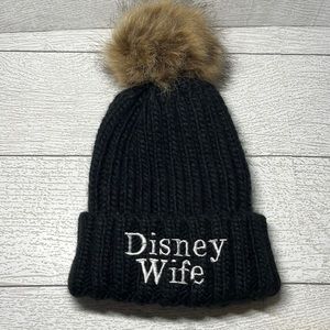 Disney Wife black knit fur Pom beanie hat